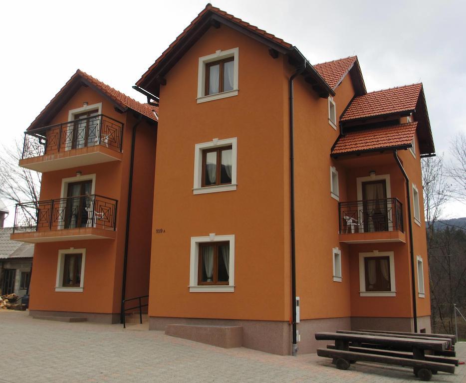 Apartments Manjan Krasno Polje Exterior photo